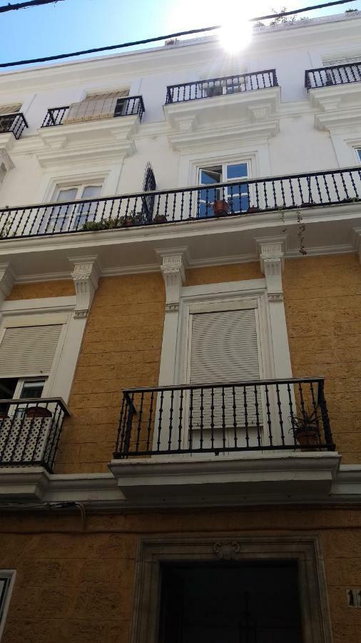 Apartamento Buenos Aires กาดิซ ภายนอก รูปภาพ